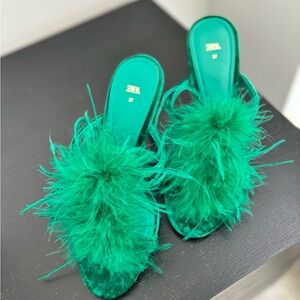 Zara Green Velvet Feather Strappy Heels